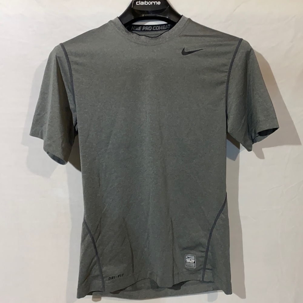 Nike Pro Combat DriFit Crew Neck Fitted Shirt, Size S